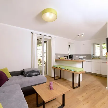 شقة Chiemseeleben يبريتيبرون أم تشيمسي